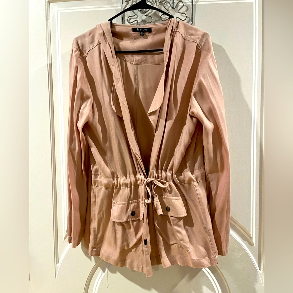 Lightweight jacket